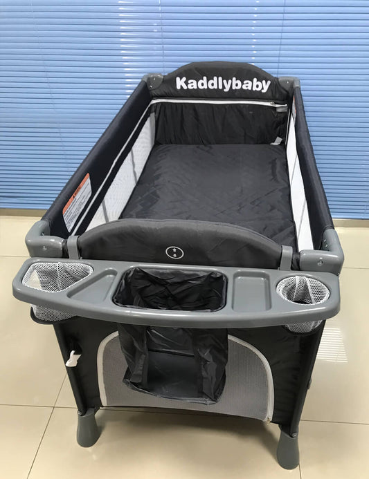 KADDLYBABY Protable Full Size Baby Crib with Carrying Bag